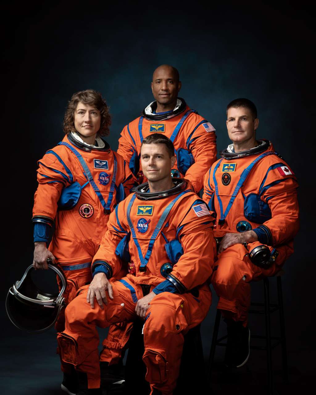 USA9446. CABO CAÑAVERAL (FL, EEUU), 27/03/2026.- Fotografía del 29 de marzo de 2023 cedida por la NASA de los miembros de la misión Artemis II, de izquierda a derecha, de los astronautas de la NASA Reid Wiseman, Victor Glover y Christina Hammock Koch, junto con el astronauta de la Agencia Espacial Canadiense, Jeremy Hansen. Los cuatro astronautas que integran la misión Artemis II, que supone el regreso de seres humanos a la Luna, llegaron este viernes al Centro Espacial Kennedy en Cabo Cañaveral (Florida), y se declararon "entusiasmados" ante el lanzamiento previsto para el próximo miércoles. EFE/Josh Valcarcel/NASA /SOLO USO EDITORIAL /NO VENTAS /SOLO DISPONIBLE PARA ILUSTRAR LA NOTICIA QUE ACOMPAÑA /CRÉDITO OBLIGATORIO