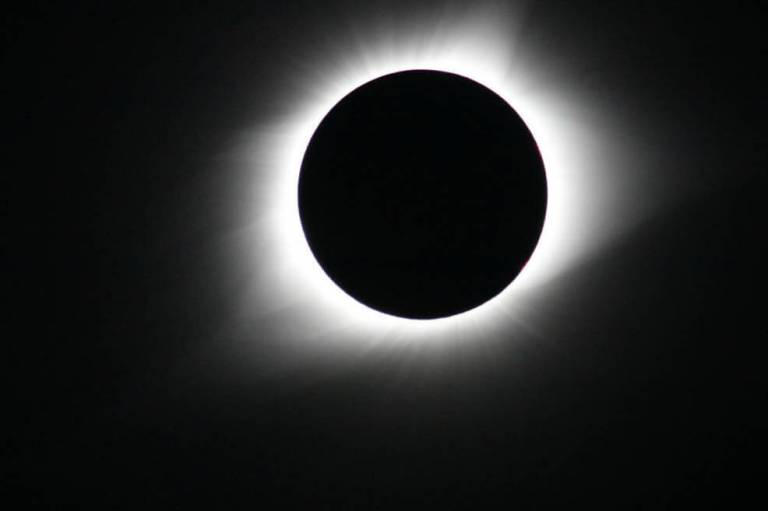 A partir de las 3:07 p.m., Colombia tendrá eclipse parcial de sol