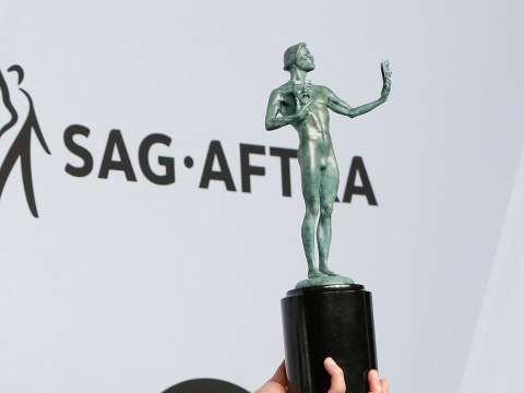 Los premios SAG 2021 se postergan de nuevo… y ahora por culpa de los Grammy