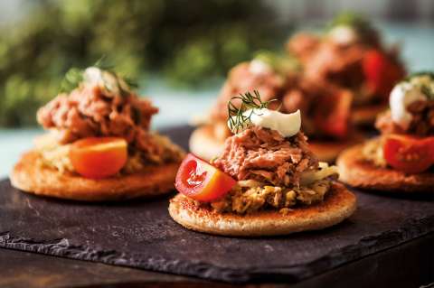 Recetas con atún: prepara montaditos en 20 minutos