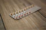 Las mujeres que usaron anticonceptivos en la adolescencia tienen más riesgo de sufrir depresión al ser adultas