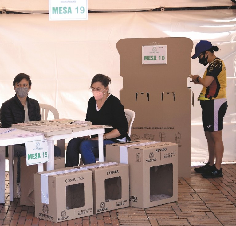 Cruzada contra el voto en blanco, cada vez más sólida