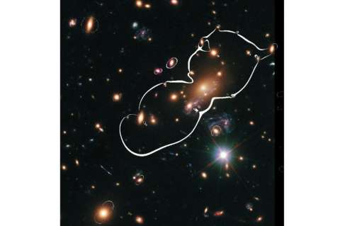 Astrónomos observan cuatro imágenes de una supernova