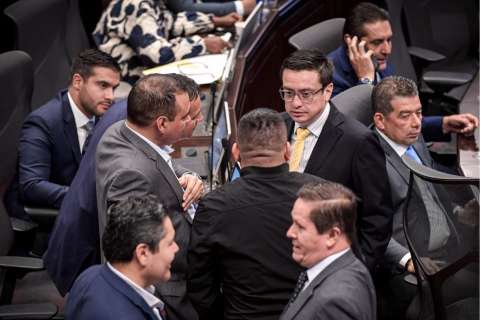 Mininterior defiende los acercamientos del Gobierno con partidos tradicionales