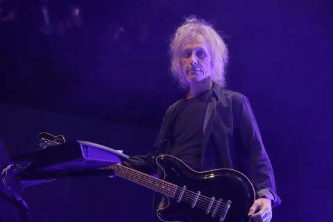 Murió Perry Bamonte, guitarrista de la banda británica The Cure, a los 65 años