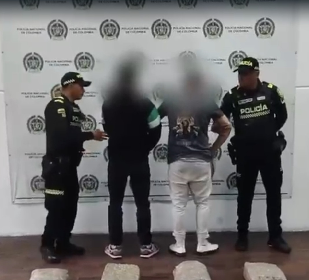 Los detenidos fueron sorprendidos con el cargamento de estupefacientes en el sector de Meissen, al sur de Bogotá.