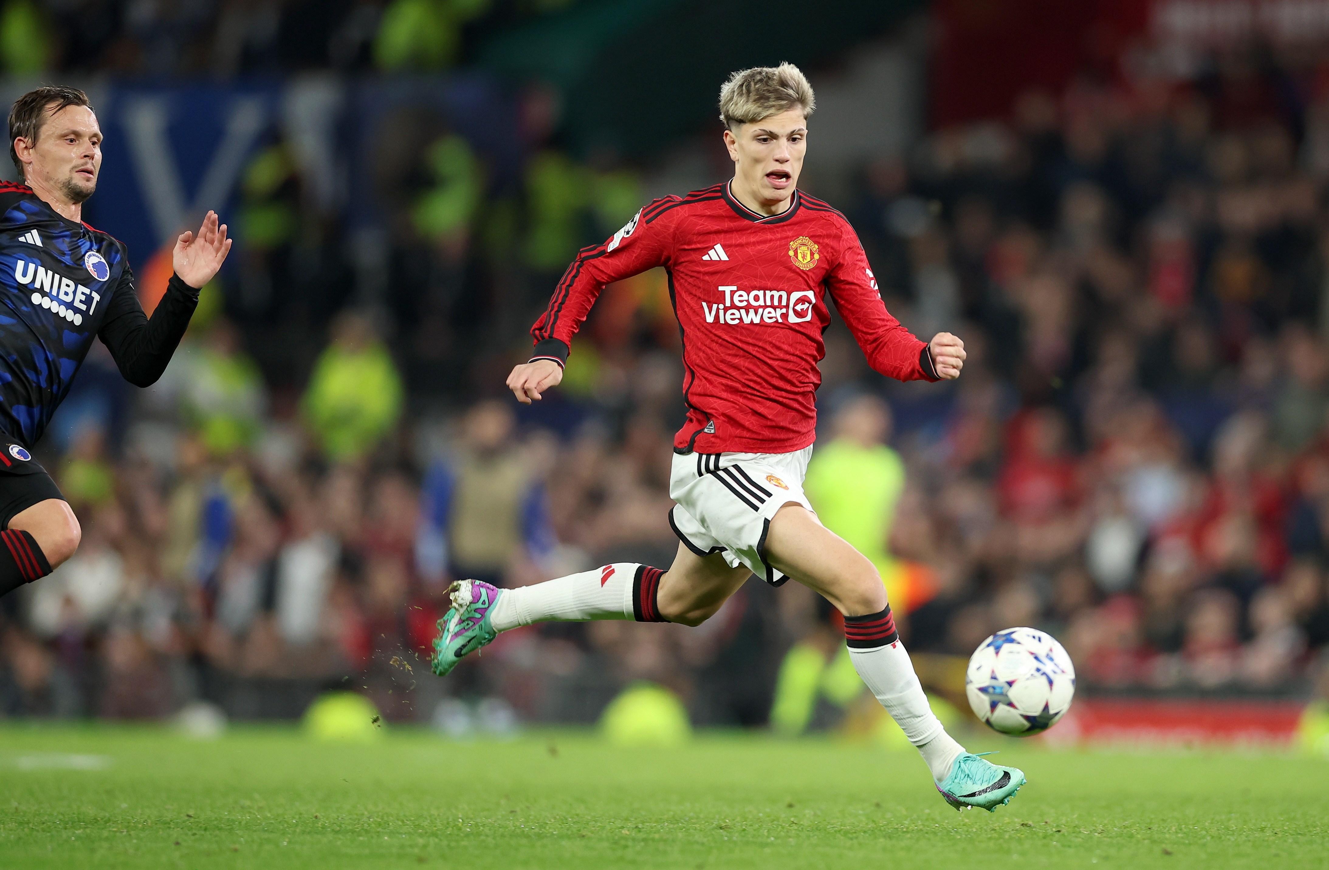Manchester (United Kingdom), 24/10/2023.- Alejandro Garnacho of Manchester United in action during the UEFA Champions League Group A match between Manchester United and FC Copenhagen in Manchester, Britain, 24 October 2023. (Liga de Campeones, Reino Unido, Copenhague) EFE/EPA/ADAM VAUGHAN