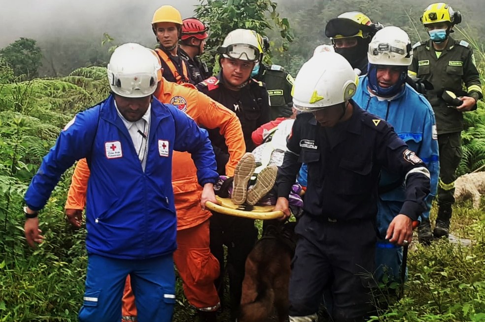 La Cruz Roja Colombiana está recibiendo donaciones en especie para entregar a los más afectados.