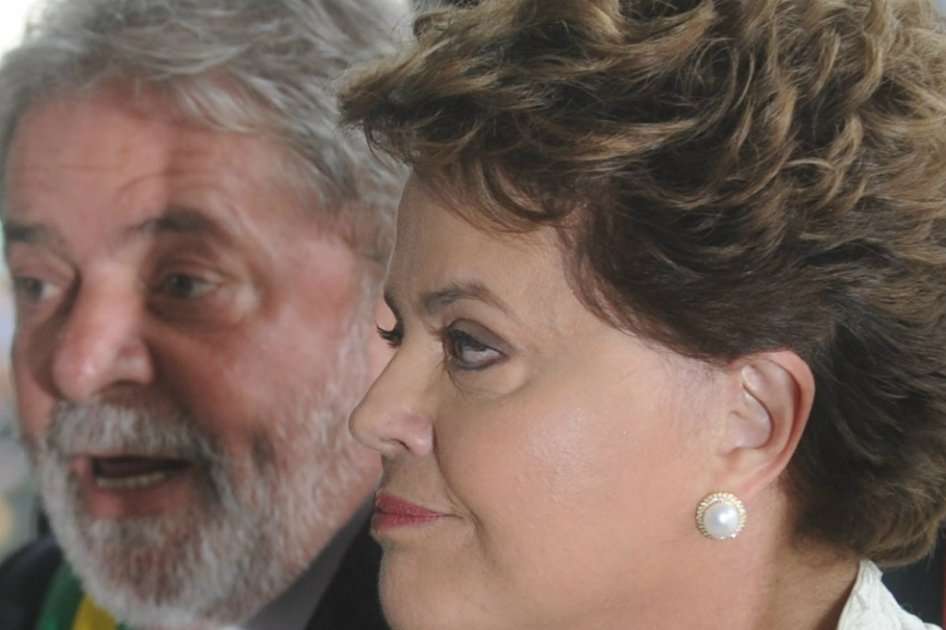 Dilma y Lula se encuentran inmersos en casos de escándalos de corrupción. / EFE