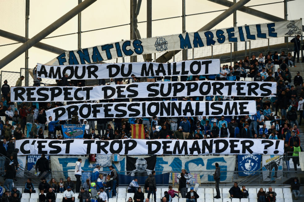 Fanáticos del Marsella previo al partido frente al Caen. / AFP