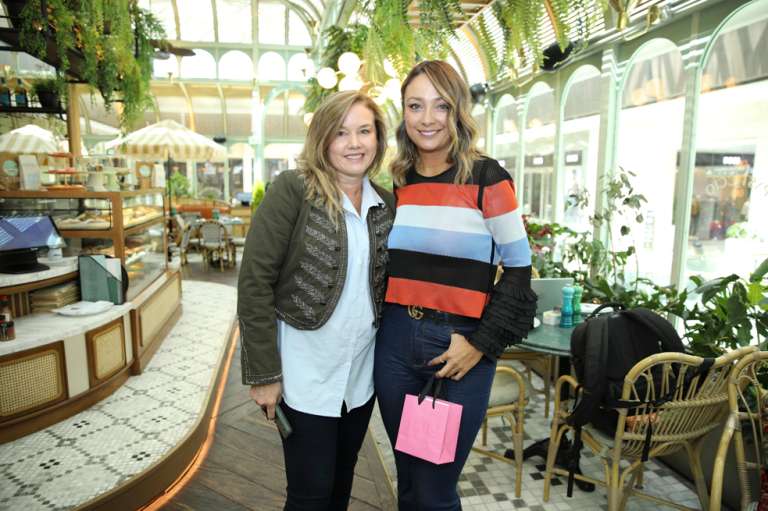 Angela Posada y Mónica Jaramillo