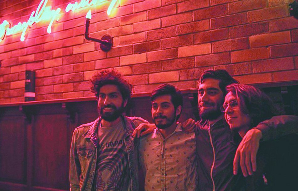 Imagen de los integrantes de Montaña. De izquierda a derecha: Alejandro Araújo, Sergio Moreno, Daniel Medina y Felipe León. / Juan Sebastián Murillo