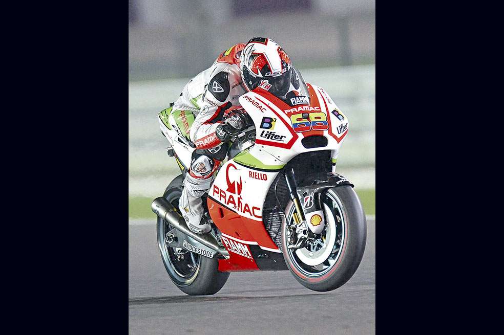Yonny Hernández, piloto colombiano del equipo Pramac Racing, satélite de Ducati. EFE