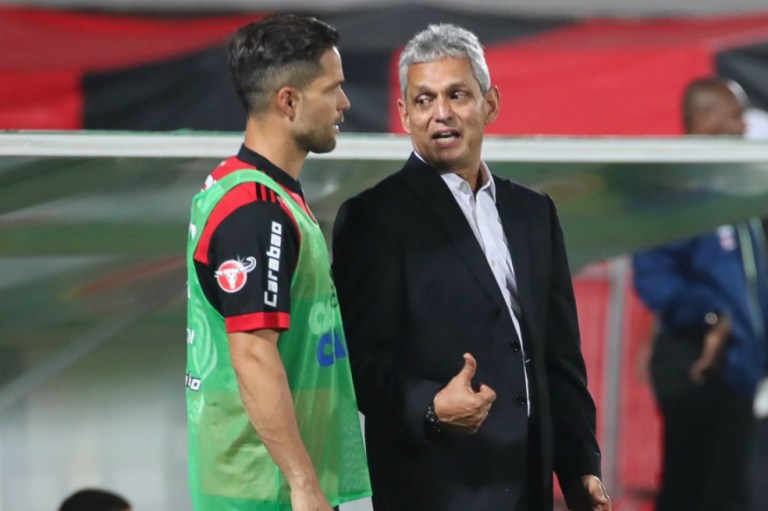 Reinaldo Rueda clasificó a su primera final con Flamengo