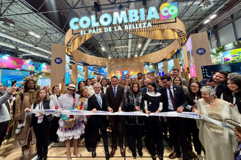 Colombia conquista Fitur 2026 con café, sostenibilidad y experiencias auténticas