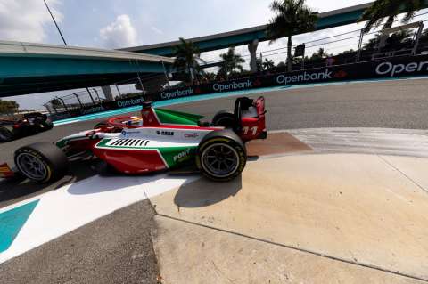Sebastián Montoya remontó 11 posiciones en el Gran Premio de Miami de la Fórmula 2