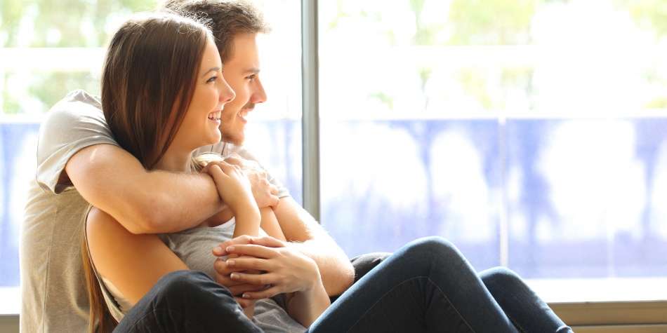 ¿Son realmente felices las parejas que publican todo en redes sociales?