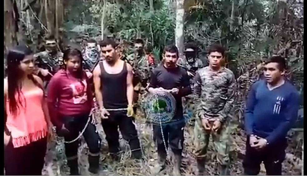 El lunes 23 de abril se conoció un vídeo en el que combatientes del Eln, retenidos por el Epl, piden un intercambio humanitario/ Cortesía