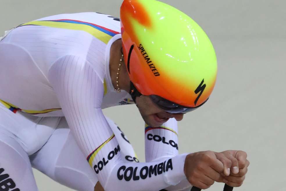 El ciclista colombiano Fernando Gaviria, de 21 años, terminó en la cuarta posición. / EFE