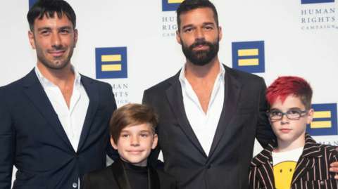 Seguramente no sabías que estos famosos alquilaron vientres ajenos para ser padres