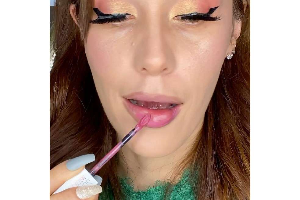 Con este maquillaje lucirás radiante en la celebración del Día de las Velitas.