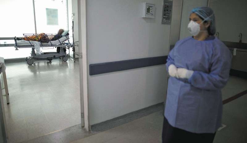 Aunque habrá un aumento de casos, lo más seguro es que Colombia no viva el colapso hospitalario que vivió en el tercer pico.