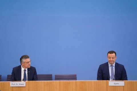 "La epidemia está bajo control y es manejable": ministro de Salud de Alemania