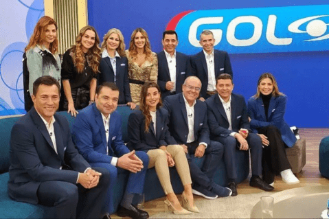 Él es Carlos Alberto Morales, el narrador detrás de ‘la voz del gol’ de Caracol TV