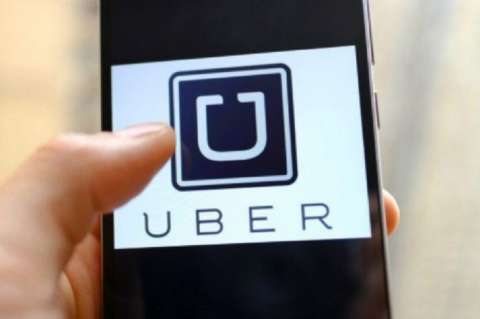 Conductores de Uber anuncian cese de actividades mañana en Bogotá