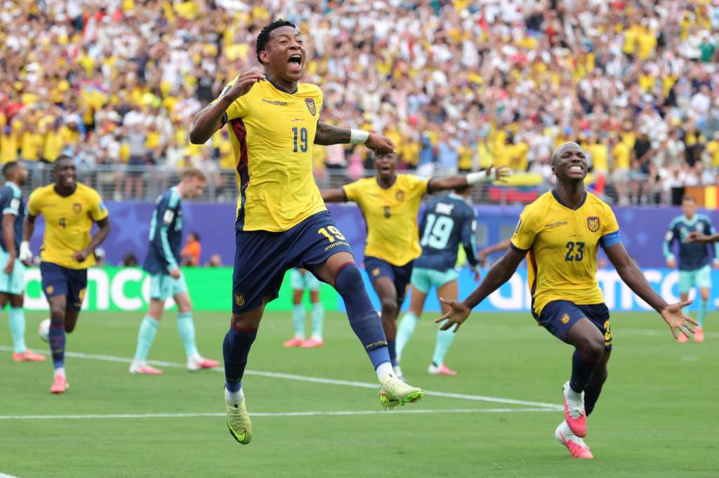 GR4595. NUEVA JERSEY (ESTADOS UNIDOS), 25/06/2026.- Gonzalo Plata de Ecuador celebra un gol este jueves, en un partido del grupo E del Mundial de la FIFA 2026 entre Ecuador y Alemania en el estadio MetLife de Nueva Jersey (Estados Unidos). EFE/ Sebastiao Moreira