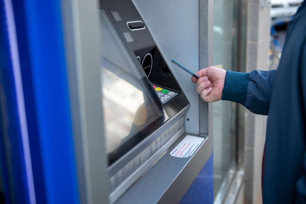 En 2022, las transacciones monetarias en cajeros automáticos fue de apenas el 13,75% de todas los movimientos bancarios que se hacen en Colombia.