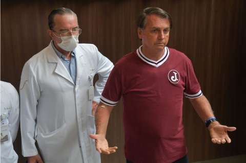 Bolsonaro salió del hospital y dice que teme más por su seguridad que por su salud