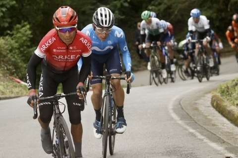 Nairo Quintana resistió en el liderato y está cerca de un nuevo título