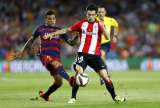 Dani Alves sufre una lesión en el aductor de la pierna derecha