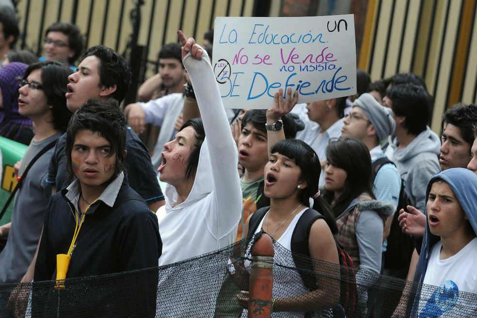 Los estudiantes del país planean nuevas manifestaciones para septiembre, con el ánimo de volver a unirse en torno a su propuesta de reforma. / Archivo