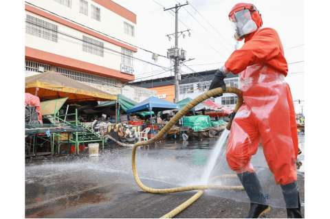 Cierran principal mercado de Cali por alto número de contagiados con COVID-19