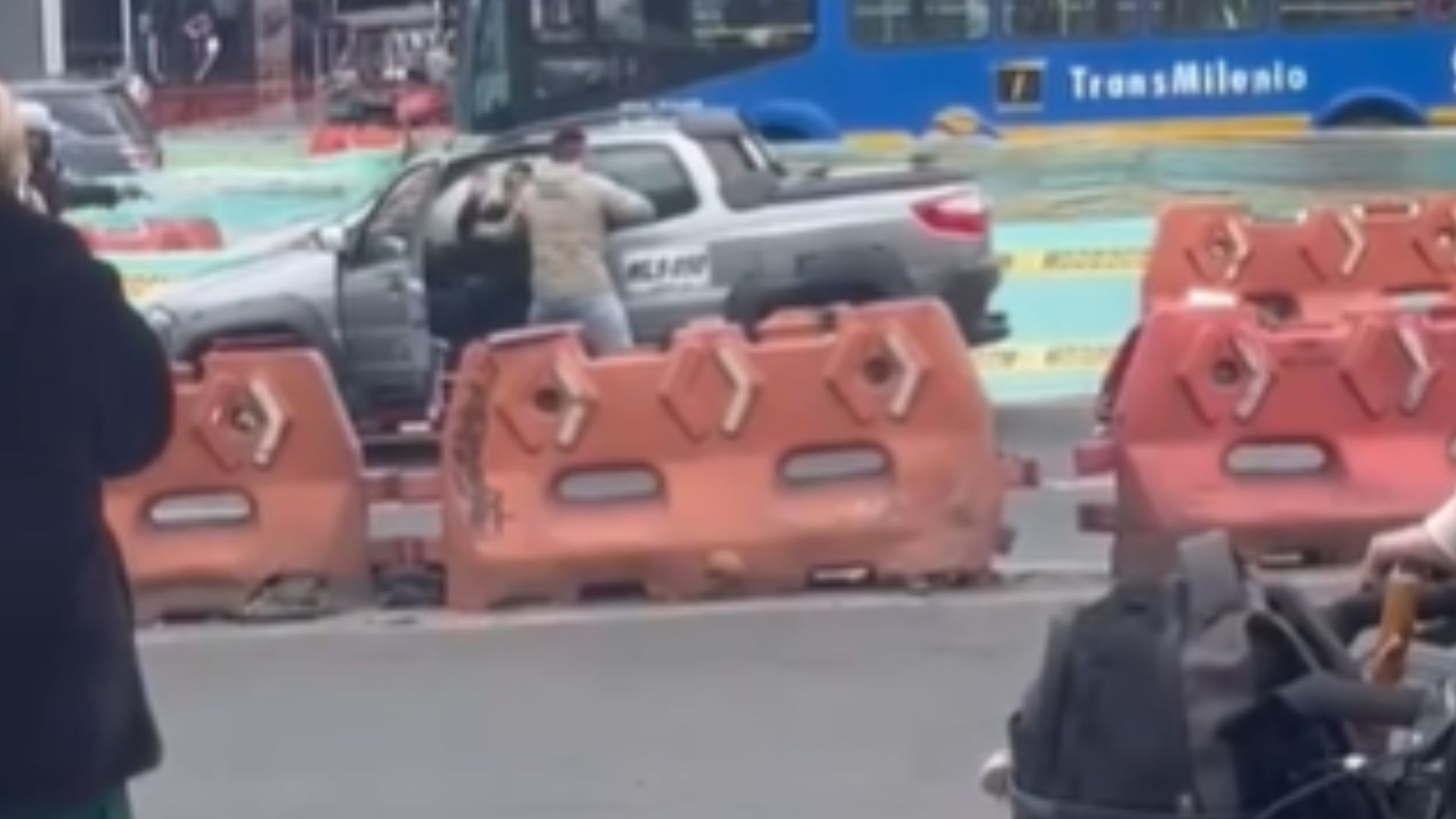 Los delincuentes huyeron tras el robo.