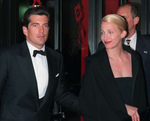 El estilo de Carolyn Bessette Kennedy vuelve a fascinar al público