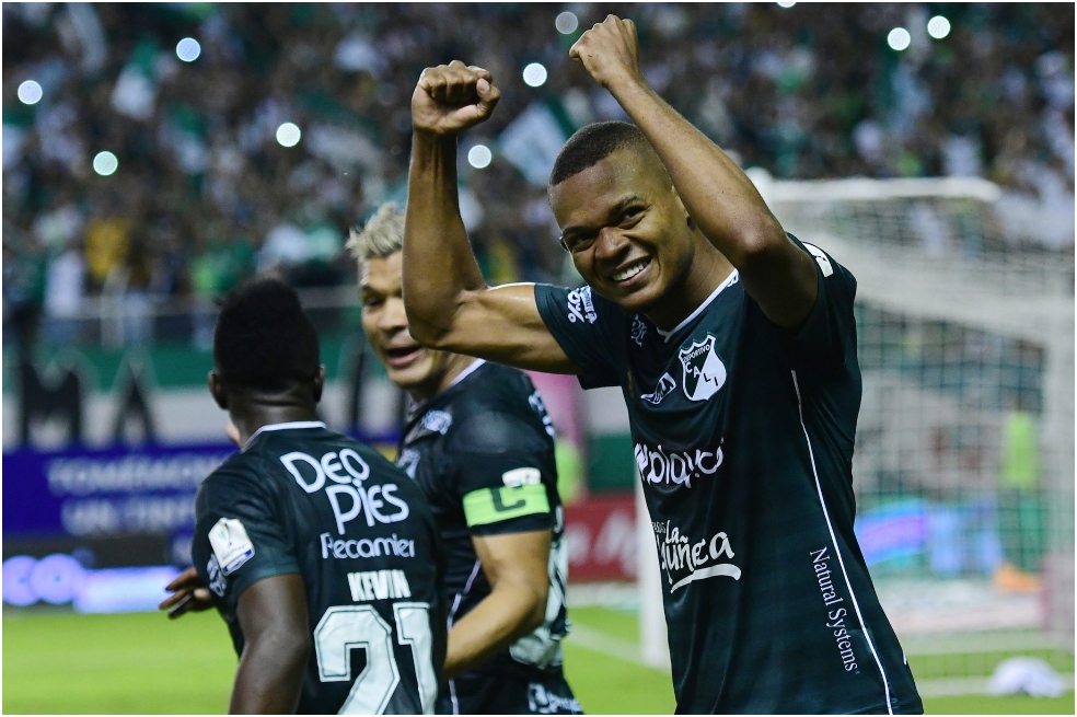 Hárold Preciado marco uno de los goles en el triunfo del Cali sobre Júnior.