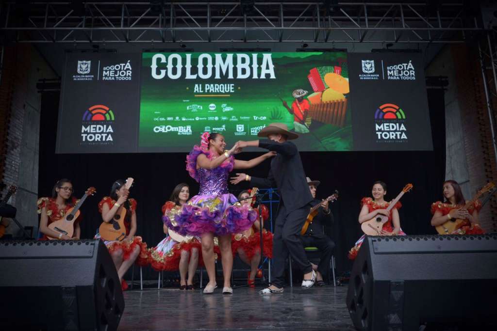 El Ensamble Llanero está integrado por quince artistas jóvenes apasionados por la música. / Juan Santacruz