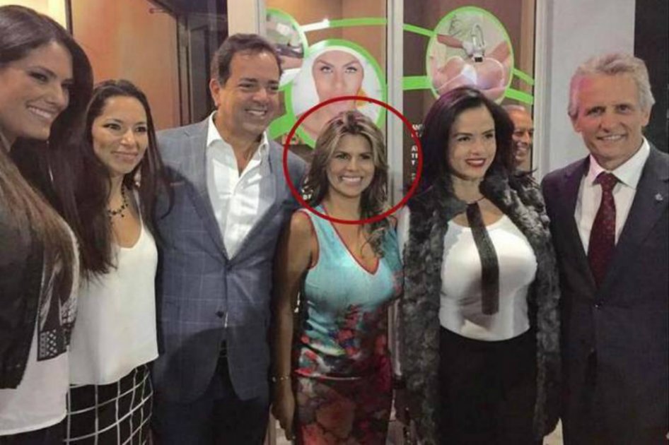 Fotografía de Iroshima Jennifer Bravo con el alcalde de Doral, Luigi Boria (derecha). / Tomada de Facebook