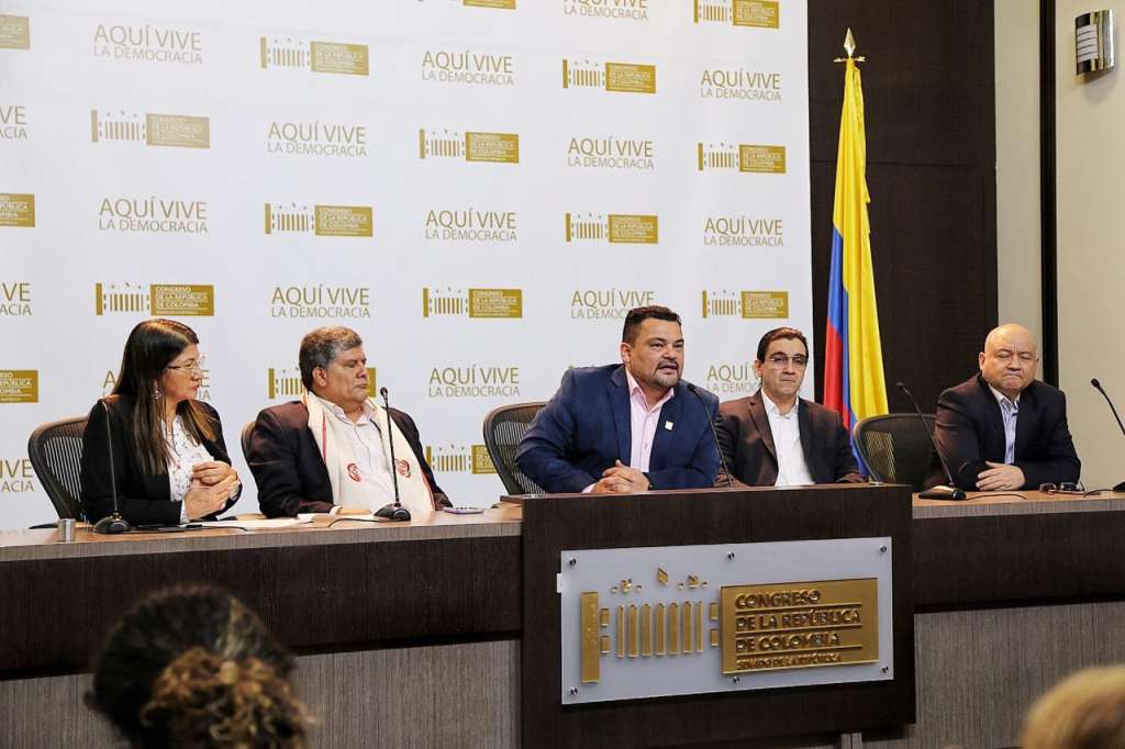Parte de la bancada del Partido Comunes. 
