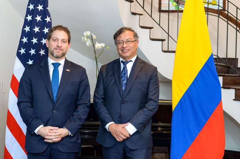 La reunión entre Jon Finer, miembro de la delegación de alto nivel de Biden, y Gustavo Petro se dio con la intención de tener un acercamiento previo a la posesión del nuevo gobierno colombiano.
