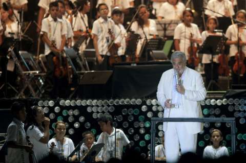 Placido Domingo deleitó a México con "Acuérdate de Acapulco"