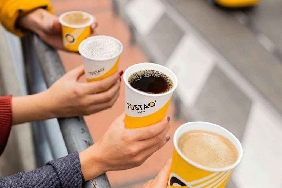La cadena Tostao ofrece café y productos de panadería desde diciembre de 2015.