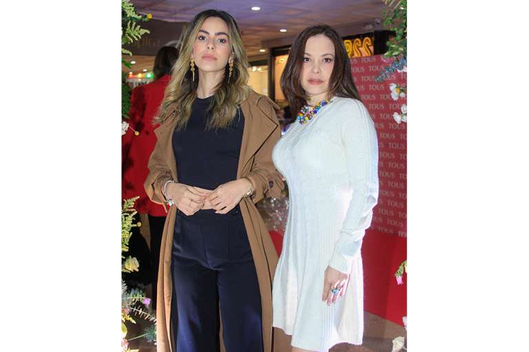 ADRY PUELLO Y CORAIMA TORRES TOUS