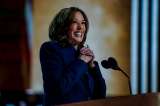 Kamala Harris reporta donaciones récord para su campaña y puntea en popularidad