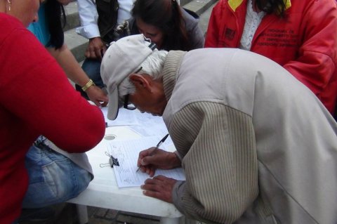 Vendedores ambulantes buscan cara a cara con Peñalosa