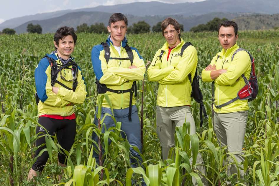 Diego Fernando Mojica, Jorge Félix Vargas, Ricardo Ríos Valencia y Julián Danilo Parra son los concursantes colombianos de "Desafío Discovery". / Cortesía