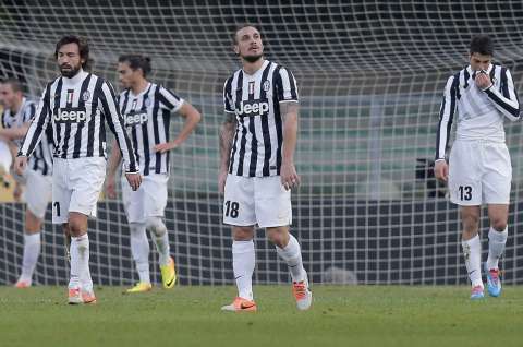 Juventus empató pero mantiene la distancia en la punta de la Serie A